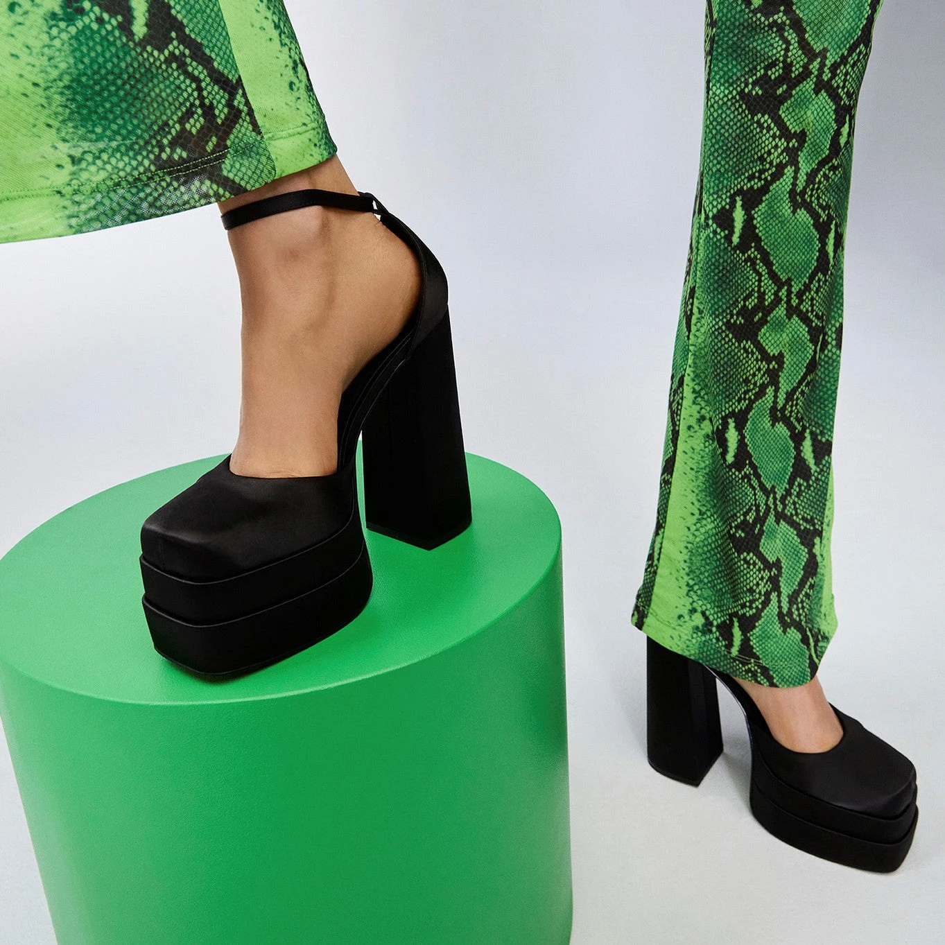 Aldo Grandle 2 Aldo Grandle - Image 2