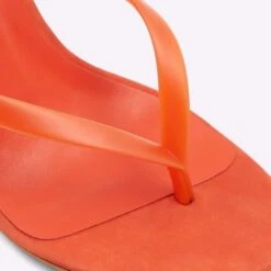 Aldo Argate 13 Aldo Argate -ALDO Sales Store argate red 600 002 020 detail sq nt 2018x2018 d07f9b38 2304 4a6c 8f10 ce8953e6c239 sw