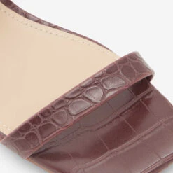 Aldo Biliwen 15 Aldo Biliwen -ALDO Sales Store biliwen brown 201 002 004 detail sq nt 2018x2018 bb7ea138 f05c 4546 a443 2ab5baa16fa0 sw