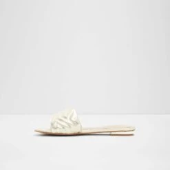 Aldo Cleona 11 Aldo Cleona -ALDO Sales Store cleona gold 710 002 008 alt2 sq nt 1600x1600 5ca5bd31 ff60 4b41 b683 0233e90de674 sw