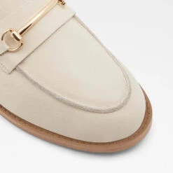 Aldo Derena -ALDO Sales Store derena white 110 001 043 alt4 sq nt 1600x1600 b9b2fd61 145b 49bf adb4 8d08c1147dd1 sw