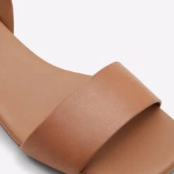 Aldo Dorenna -ALDO Sales Store dorenna beige 251 001 043 detail sq nt 2018x2018 aec75ca4 5ebf 49f0 b2a3 36aef3625baf