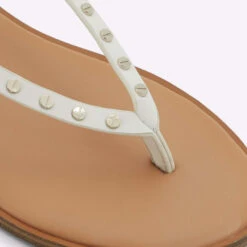 Aldo Filanna -ALDO Sales Store filanna white 100 002 043 detail sq nt 2018x2018 e093d8c8 29da 4869 9f01 82d36645d2a1 sw