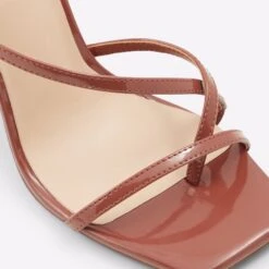 Aldo Hainiel -ALDO Sales Store hainiel red 610 002 033 detail sq nt 2018x2018 5c5a47c3 490e 46b3 8254 c524ba4b27d2