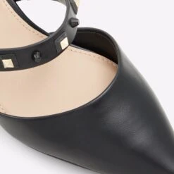 Aldo Jennenaldar -ALDO Sales Store jennenaldar black 001 002 043 detail sq nt 2018x2018 f0257e5d e93d 499b 9da3 443248a58534