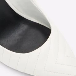 Aldo Jess -ALDO Sales Store jess white 110 002 039 detail sq nt 2018x2018 dd2c4cb1 f964 4d30 b068 85ed8323d20a