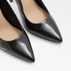 Aldo Johanna -ALDO Sales Store johanna black 001 002 038 alt4 sq nt 1600x1600 e4ef736f 56ff 4e7c 8840 8ad948b23df9