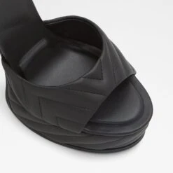 Aldo Milena -ALDO Sales Store milena black 001 002 039 alt4 sq nt 1600x1600 c3ccf6ac d6e7 41f0 9953 56305e783627
