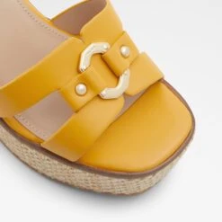 Aldo Onan -ALDO Sales Store onan yellow 700 002 043 alt4 sq nt 1600x1600 5fec020e e09c 425a ae5c 29d08b76fd0b