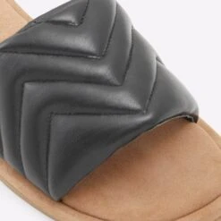 Aldo Piliniaa -ALDO Sales Store piliniaa black 001 001 043 detail sq nt 2018x2018 4daf63c1 9439 44af 8d88 ce1b557cec90