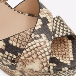 Aldo Platina -ALDO Sales Store platina beige 101 002 044 detail sq nt 2018x2018 325c57cc 1b6d 4f6f 910d 5160ac417ddf