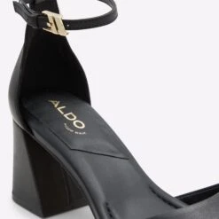 Aldo Safdie -ALDO Sales Store safdie black 001 001 043 detail sq nt 2018x2018 d6a002d0 74c7 47da a7db f75c563480d8