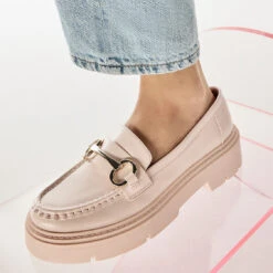 Aldo Miska -ALDO Sales Store ss23 preq1 musthave w miska angelwing 5168