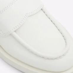 Aldo Sylla -ALDO Sales Store sylla white 100 001 043 detail sq nt 2018x2018 74368e30 36f4 45b6 a3c9 1ca322f6bbc1