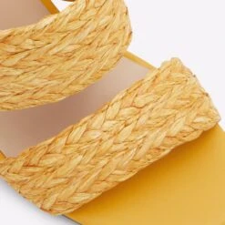 Aldo Wavan -ALDO Sales Store wavan yellow 700 002 040 detail sq nt 2018x2018 4c0b609e fe5e 4771 b2f4 7e4137d2da3a